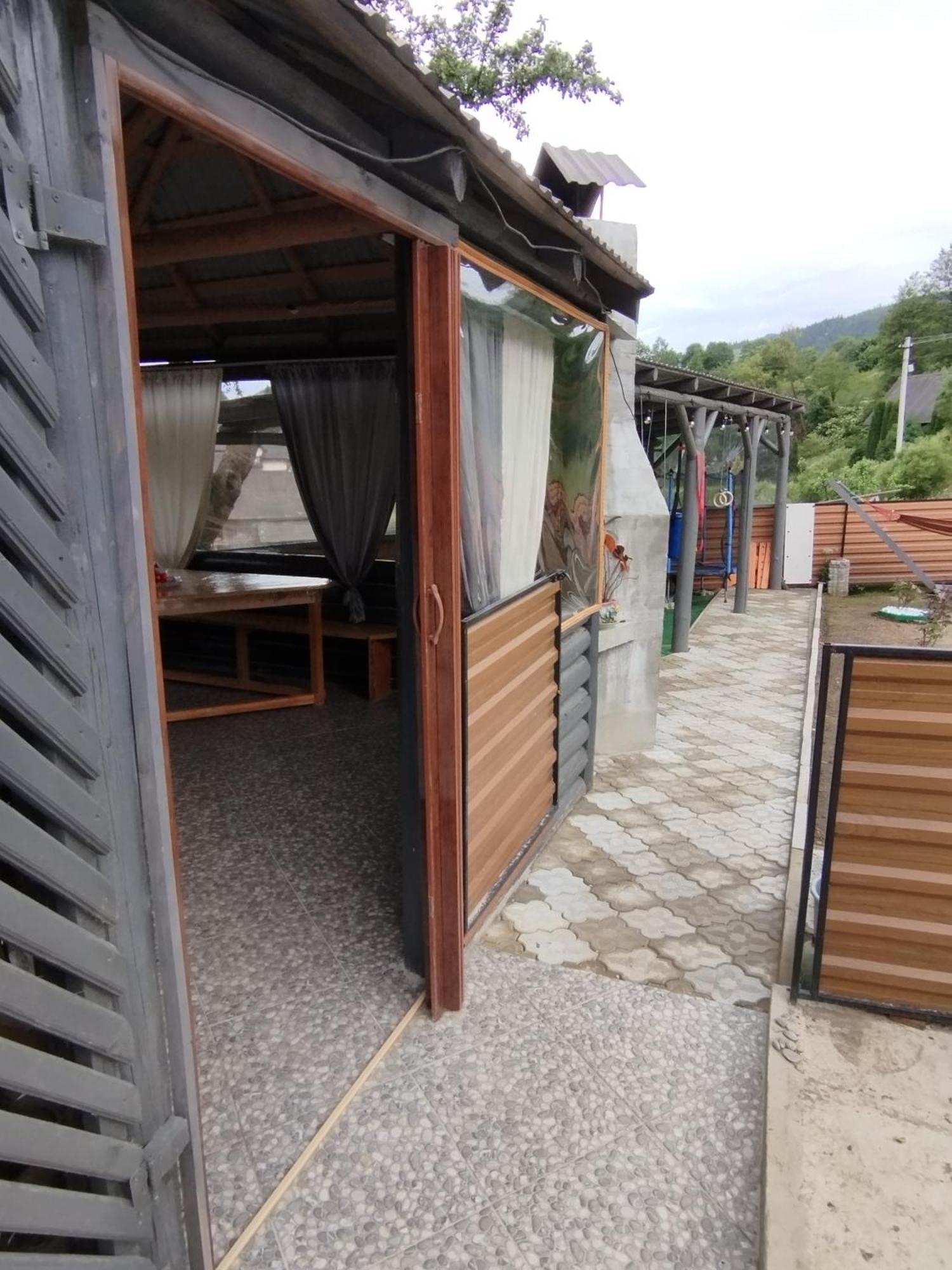 Ferienwohnung У Ондраша Jassinja Exterior foto